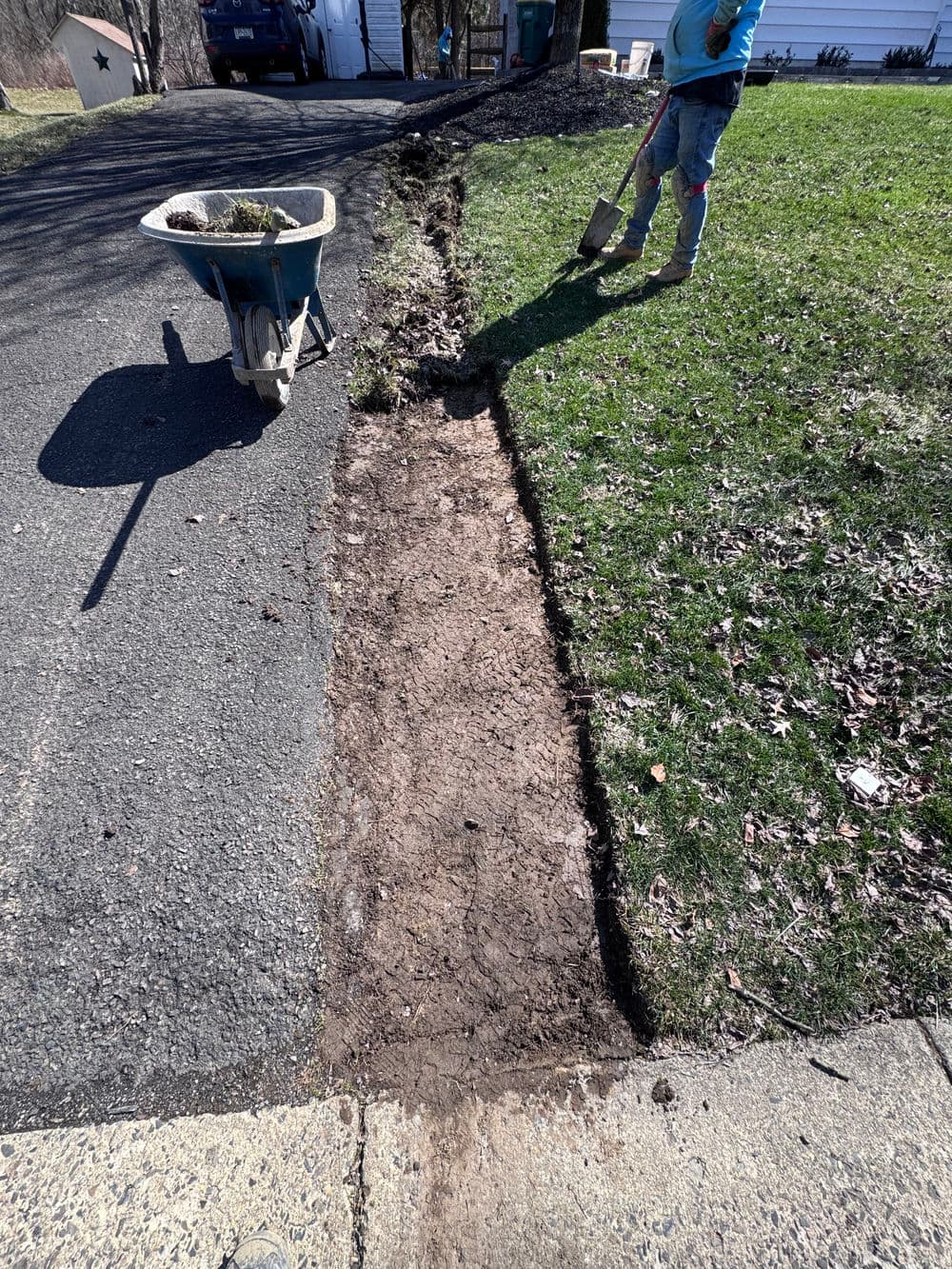 Gallery photos for Complete Hardscape Overhaul Steps Walkways and More in Pipersville PA: Image #14